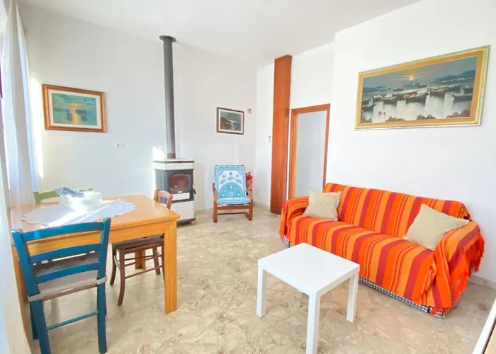 Antonia Marina di Campo